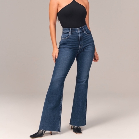 Abercrombie & Fitch Vintage Flare High Rise Curve Love Blue Jeans Women's 26 / 2 - Picture 1 of 13